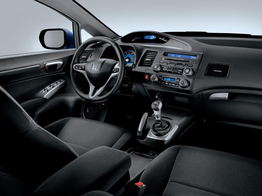  Honda Civic Sedan 2006 года  (фото 3 из 5)